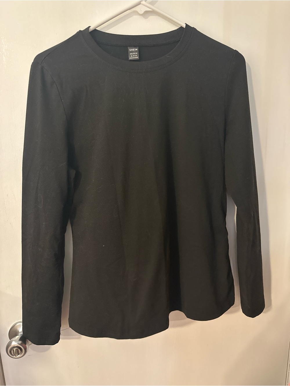 SHEIN Womeny Black Long Sleeve Crewneck Shirt